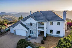29190 Crystal Ridge Ct, Escondido, CA 92026 - Photo 2