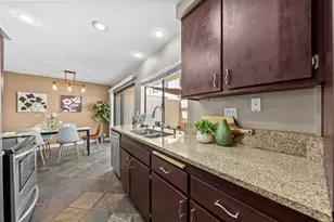 2710 Ariane Dr, San Diego, CA 92117 - Photo 22