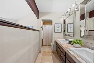 2710 Ariane Dr, San Diego, CA 92117 - Photo 30