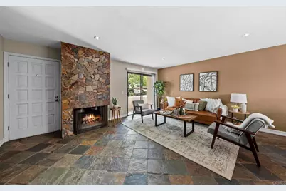 2710 Ariane Drive #3, San Diego, CA 92117 - Photo 4