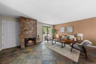 2710 Ariane Dr, San Diego, CA 92117 - Photo 4
