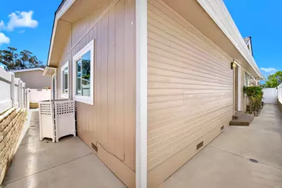 4468 Topaz Ln, Oceanside, CA 92056 - Photo 40
