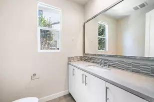 3387 Cordillera Ct, Carlsbad, CA 92010 - Photo 14