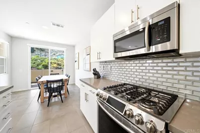 3387 Cordillera Court, Carlsbad, CA 92010 - Photo 8