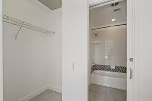 321 Tenth Ave, San Diego, CA 92101 - Photo 28