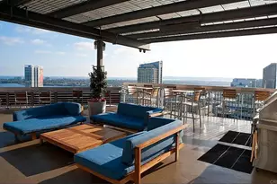 321 Tenth Ave, San Diego, CA 92101 - Photo 2