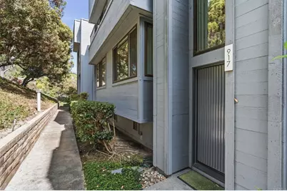 917 Intrepid Ct, Del Mar, CA 92014 - Photo 2