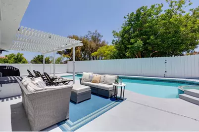 1965 Avenida La Posta, Encinitas, CA 92024 - Photo 24