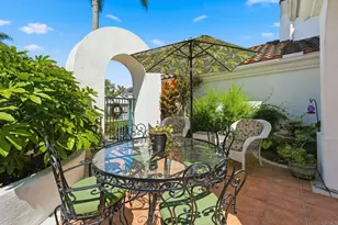 6043 Piros Way, Oceanside, CA 92056 - Photo 2