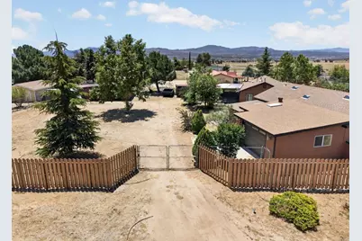 38570 Bahrman Road, Anza, CA 92539 - Photo 44