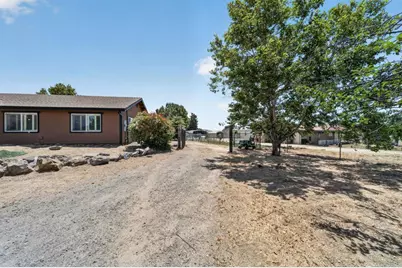 38570 Bahrman Road, Anza, CA 92539 - Photo 22