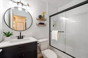 5404 Balboa Arms Dr, San Diego, CA 92117 - Photo 6