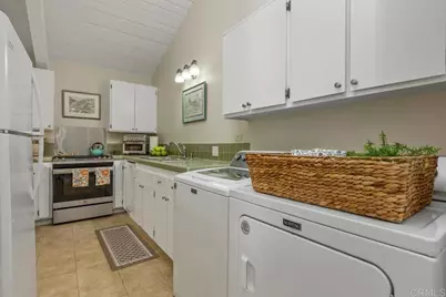 7512 Viejo Castilla Way #22, Carlsbad, CA 92009 - Photo 12