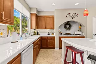 2494 San Clemente Ave, Vista, CA 92084 - Photo 20