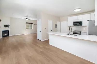 477 Calle Elegante, Vista, CA 92083 - Photo 12