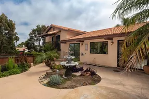 4798 Hillside Dr, Carlsbad, CA 92008 - Photo 36