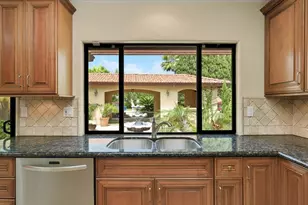 4798 Hillside Dr, Carlsbad, CA 92008 - Photo 12