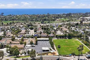 962 Woodgrove Dr, Cardiff by the Sea, CA 92007 - Photo 4