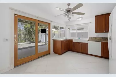 962 Woodgrove Drive, Cardiff by the Sea, CA 92007 - Photo 12