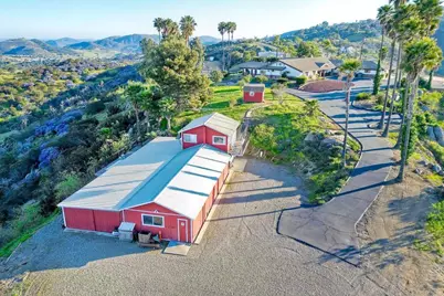 576 Camino De La Cima, San Marcos, CA 92078 - Photo 4