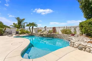 23997 Orleans Ln, Murrieta, CA 92562 - Photo 24