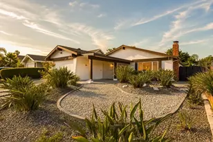 5848 Chateau Dr, San Diego, CA 92117 - Photo 2