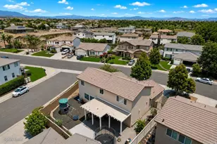 34967 Lava Tree Ln, Winchester, CA 92596 - Photo 2