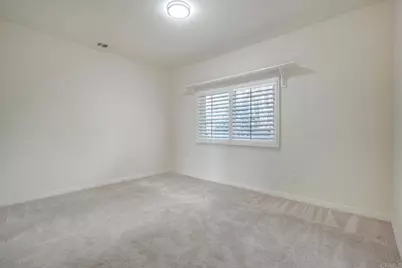 2039 E Mission Road, Fallbrook, CA 92028 - Photo 6