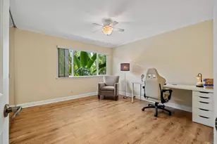 8548 Via Mallorca, La Jolla, CA 92037 - Photo 16