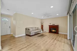8548 Via Mallorca, La Jolla, CA 92037 - Photo 4