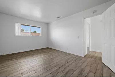 2121 E Grand Avenue #S71, Escondido, CA 92027 - Photo 22
