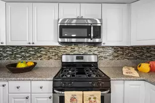 3439 Don Lorenzo Dr, Carlsbad, CA 92010 - Photo 4