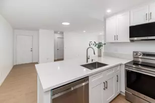 7758 Caminito Encanto, Carlsbad, CA 92009 - Photo 4