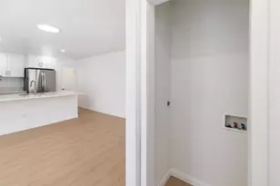 7758 Caminito Encanto, Carlsbad, CA 92009 - Photo 12