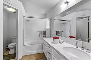 5536 Renaissance Ave, San Diego, CA 92122 - Photo 22