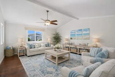 647 Via Costa Rica, Vista, CA 92081 - Photo 4