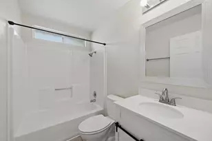 647 Via Costa Rica, Vista, CA 92081 - Photo 16