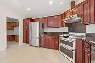 647 Via Costa Rica, Vista, CA 92081 - Photo 8