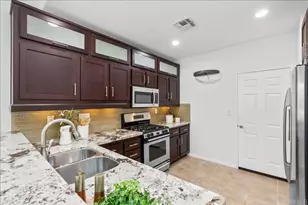 6358 Citracado Cir, Carlsbad, CA 92009 - Photo 16
