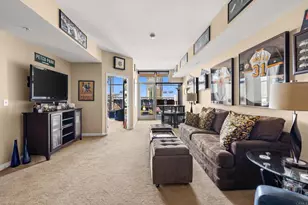 253 10th Ave, San Diego, CA 92101 - Photo 10