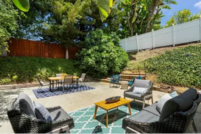 2550 Unicornio Street, Carlsbad, CA 92009 - Photo 34