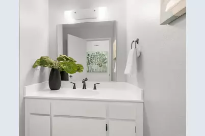 2550 Unicornio Street, Carlsbad, CA 92009 - Photo 18