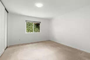 2550 Unicornio St, Carlsbad, CA 92009 - Photo 26
