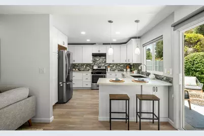 2550 Unicornio Street, Carlsbad, CA 92009 - Photo 14