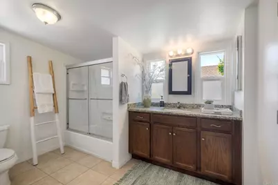 1643 Mesa Verde Dr., Vista, CA 92084 - Photo 12