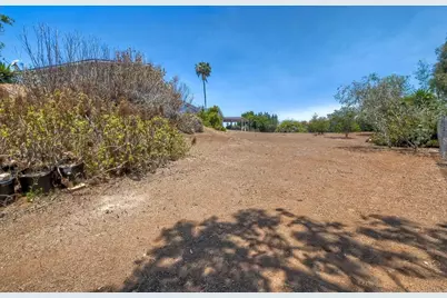 1643 Mesa Verde Dr., Vista, CA 92084 - Photo 32