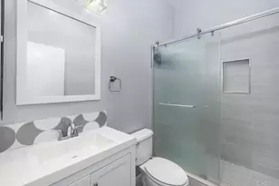8328 Regents Rd, San Diego, CA 92122 - Photo 12
