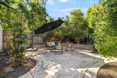 2776 Santa Clara Way, Sacramento, CA 95817 - Photo 24