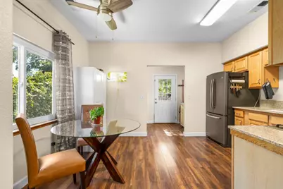 2776 Santa Clara Way, Sacramento, CA 95817 - Photo 8