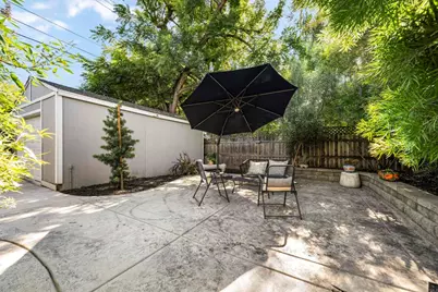 2776 Santa Clara Way, Sacramento, CA 95817 - Photo 20